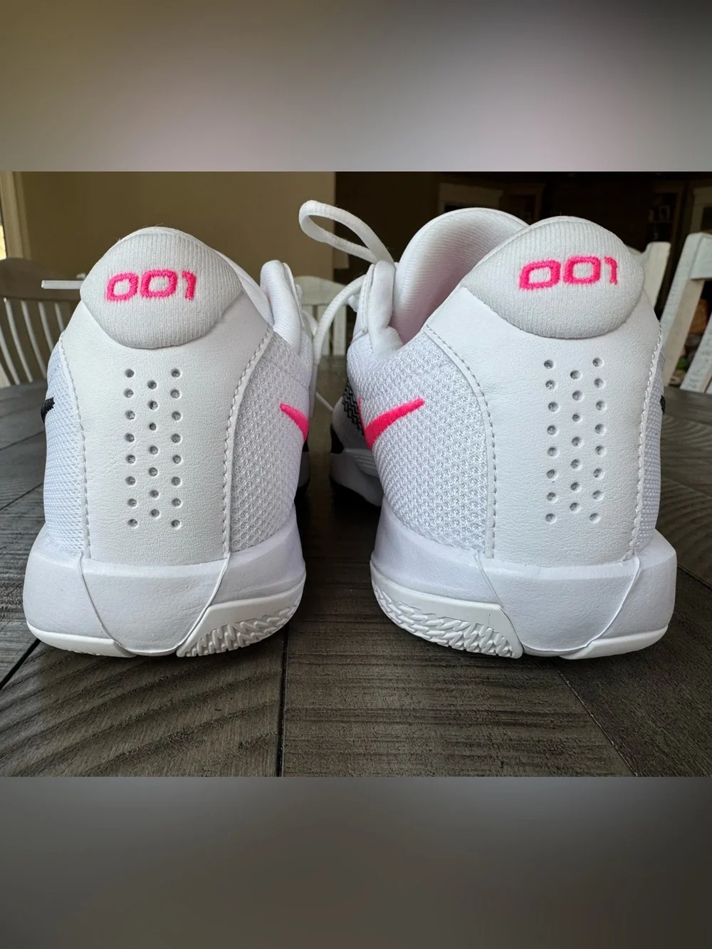 Nike Air Zoom G.T. Cut Academy EP White/Black/Pink Basketball Men’s Size 9.5